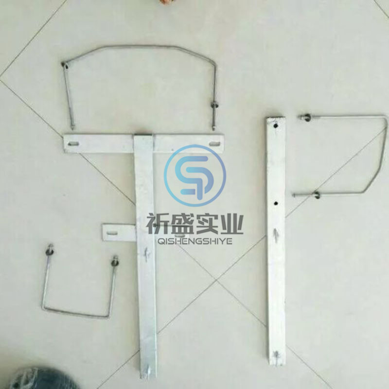 刀刺滚笼